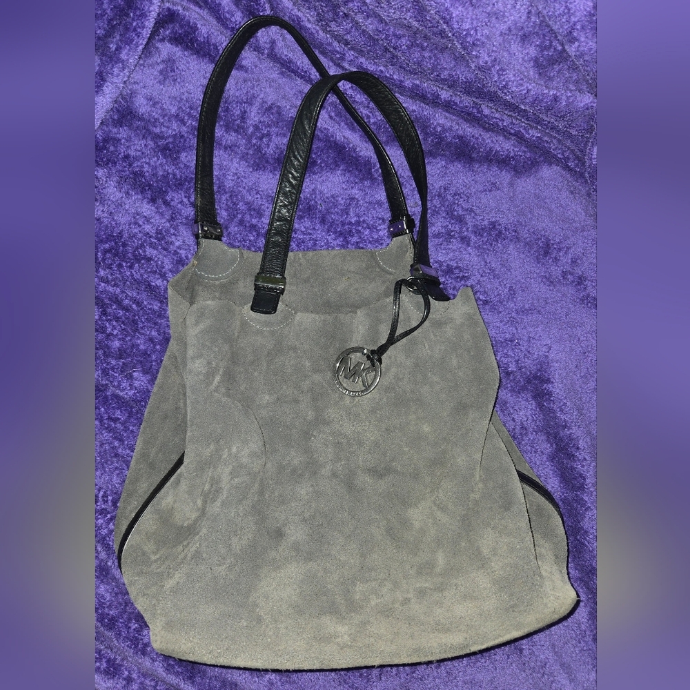 MICHAEL KORS shoulder bag/satchel/purse. Olive/Army green.